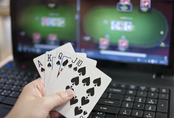 Filipino player accessing id888 login live casino on mobile browser